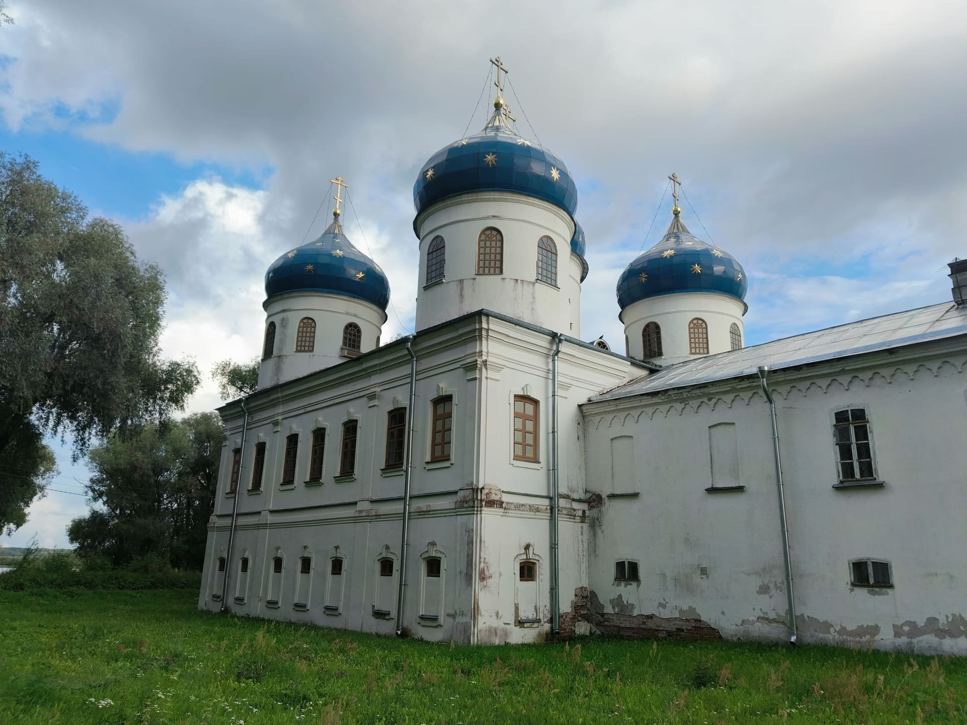 Свято-Юрьев мужской монастырь